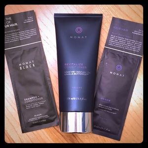 Monat Revitalize Conditioner + 2 samples